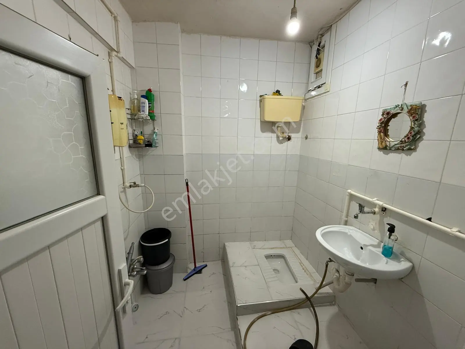 Satılık 1+1 Yüksek Giriş 10 M2 Hisseli Karakol Yanı Bakımlı — fotoğraf 24