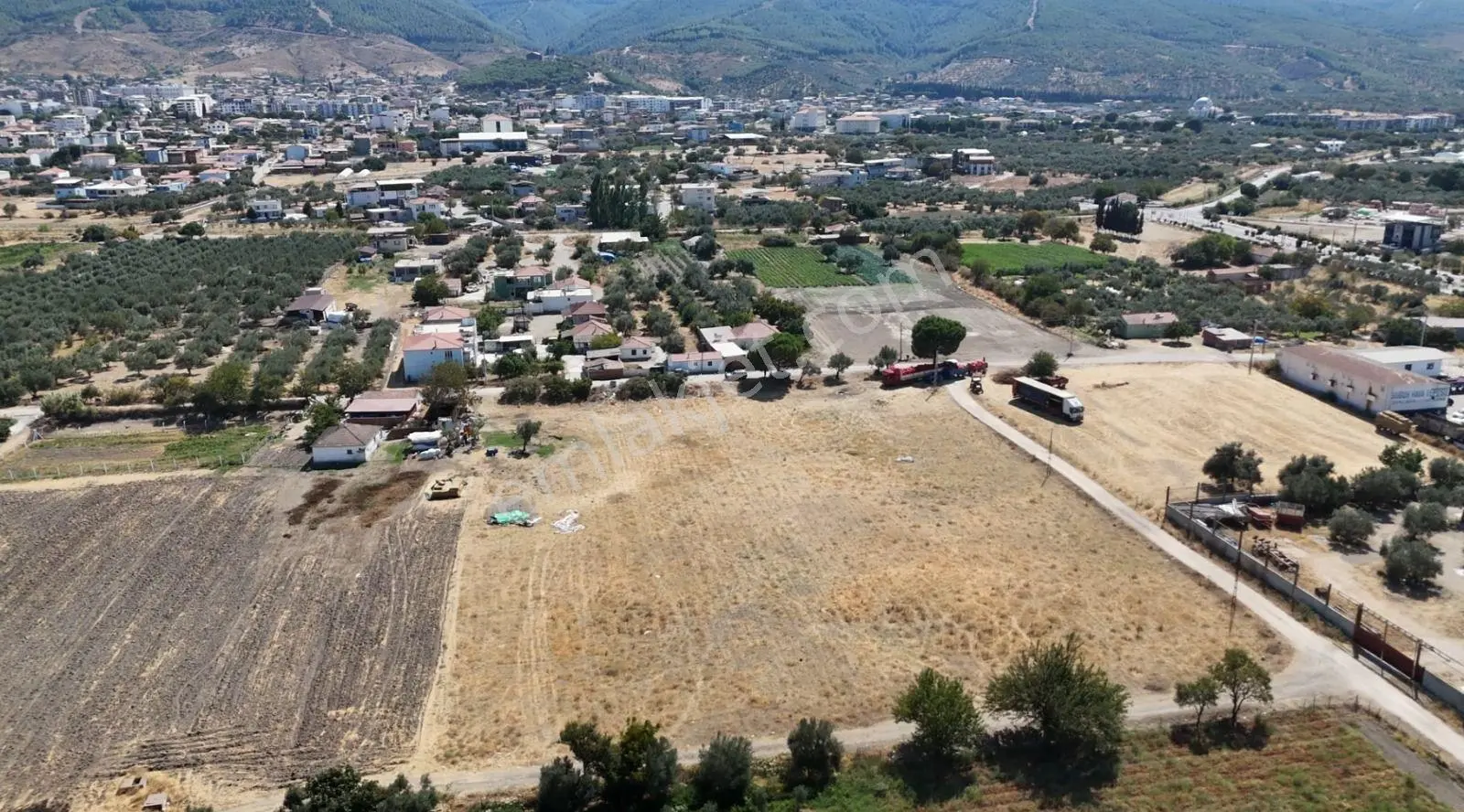 Kınık Yeni Mahalle'de 10.141 M² İmarlı Tarla Vasfında Satılık — fotoğraf 5