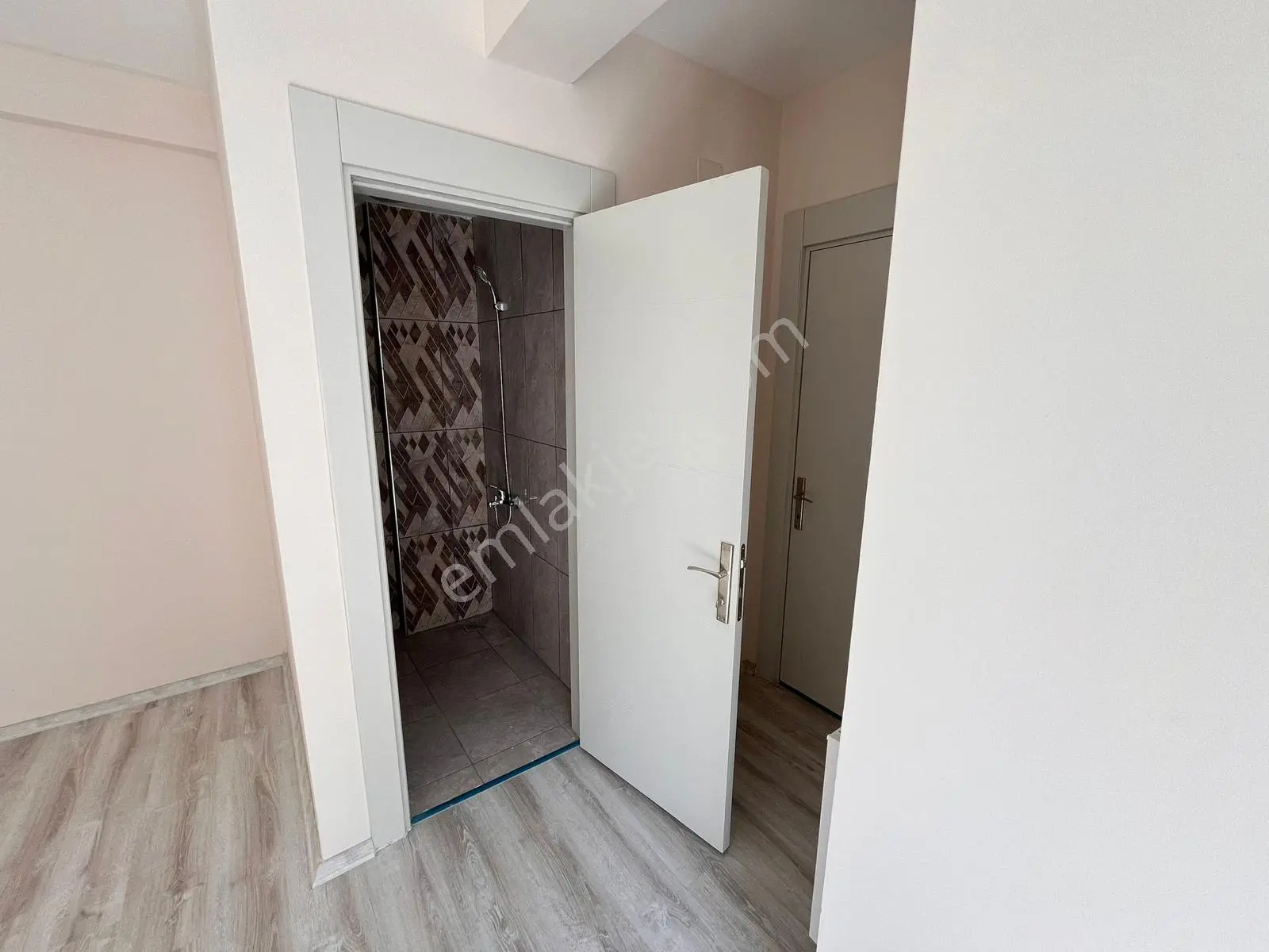 Versus Gayrimenkul'den Baraj Konutlarında 3+1 Satılık Daire — fotoğraf 15