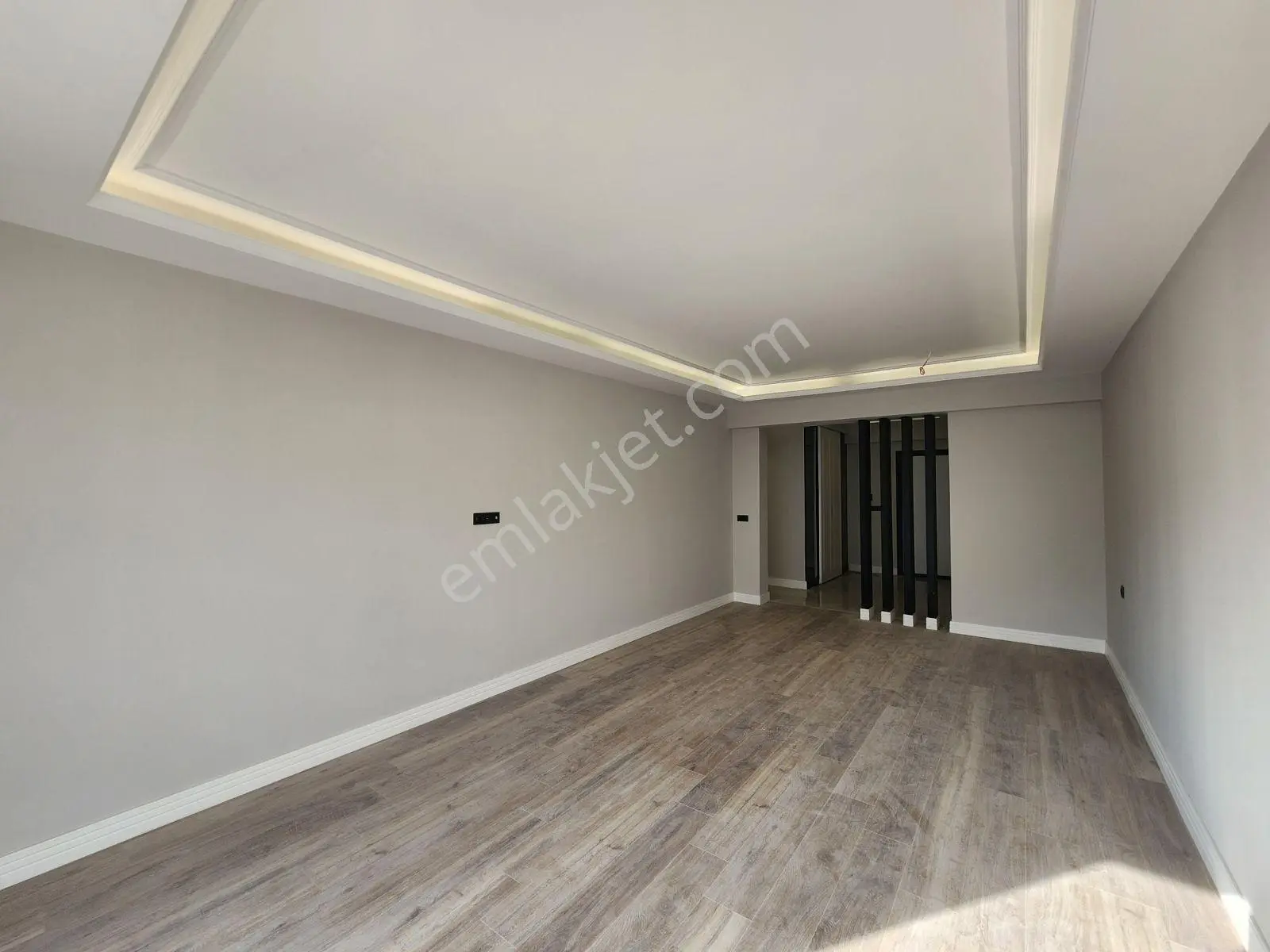 Ban 56'da Arakat 205m2, Otoparklı, Giyinme Ve Çamaşır Odalı 3+1 — fotoğraf 8