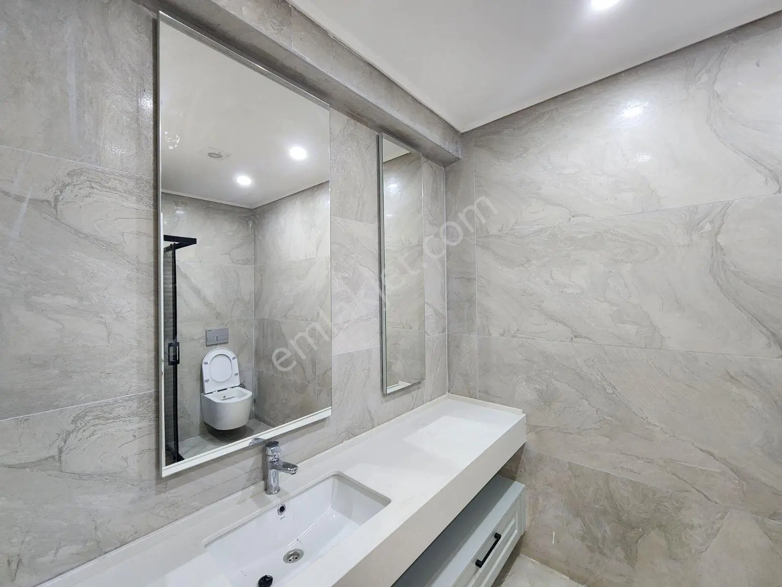 Ban 56'da Arakat 205m2, Otoparklı, Giyinme Ve Çamaşır Odalı 3+1 — fotoğraf 17