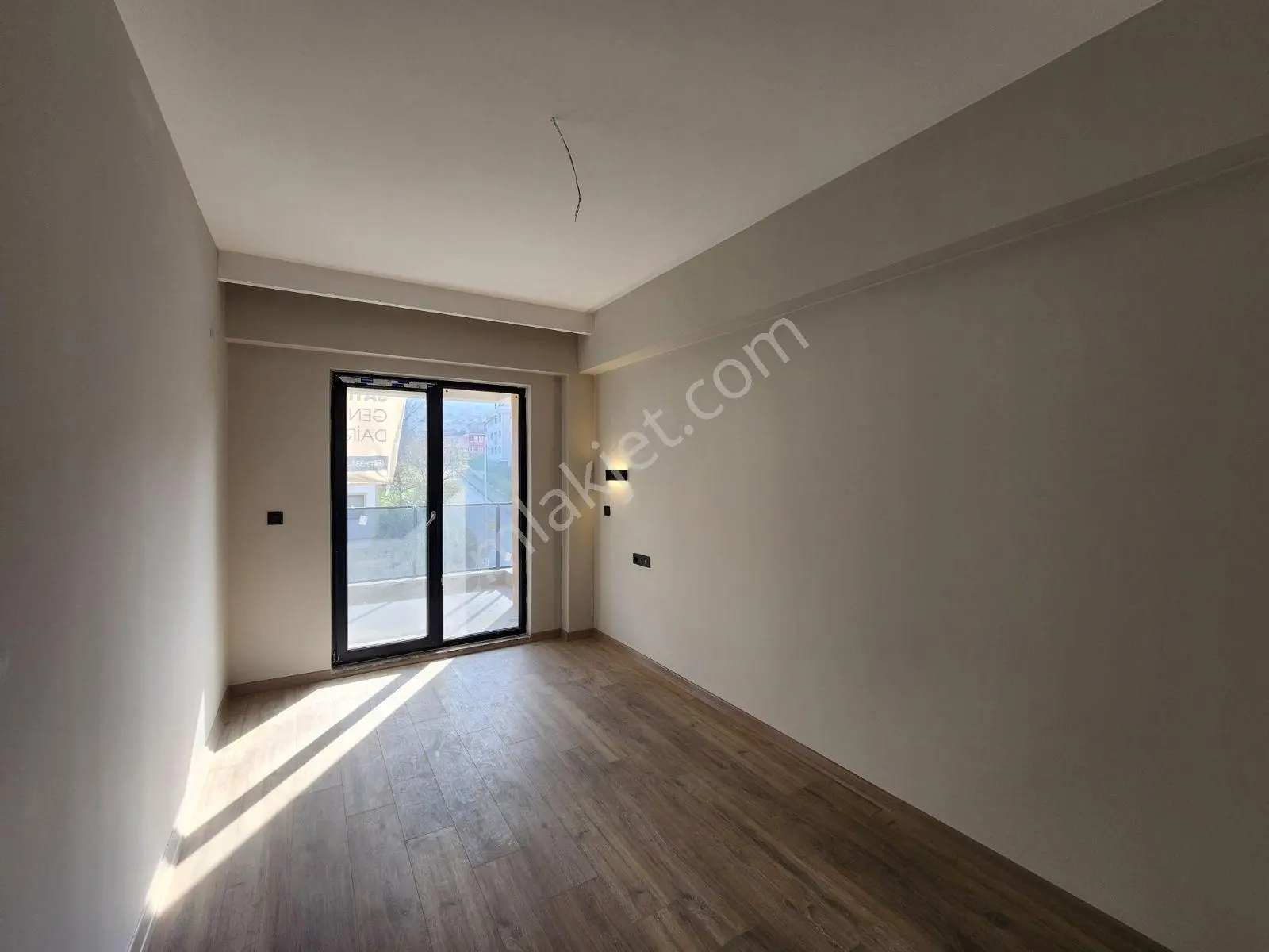 Ban 56'da Arakat 205m2, Otoparklı, Giyinme Ve Çamaşır Odalı 3+1 — fotoğraf 21