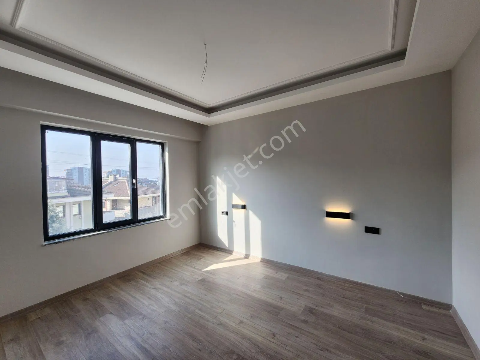 Ban 56'da Arakat 205m2, Otoparklı, Giyinme Ve Çamaşır Odalı 3+1 — fotoğraf 31