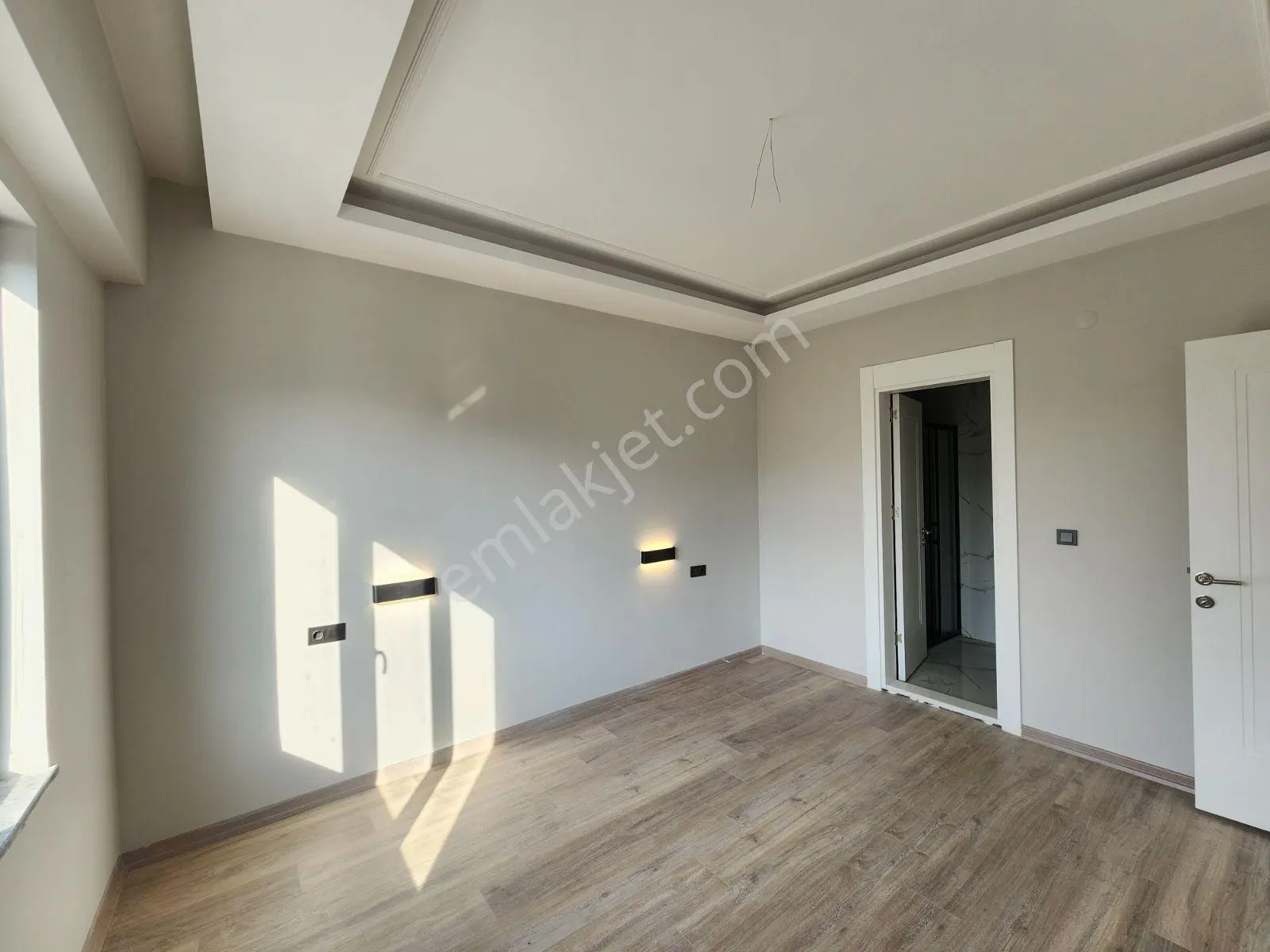 Ban 56'da Arakat 205m2, Otoparklı, Giyinme Ve Çamaşır Odalı 3+1 — fotoğraf 32