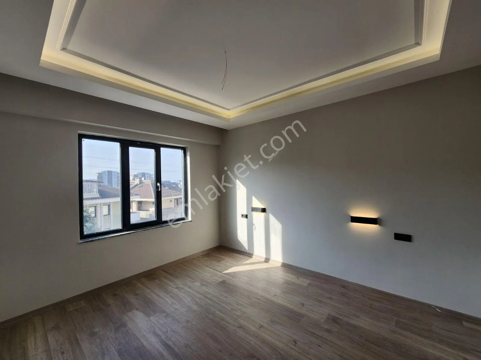 Ban 56'da Arakat 205m2, Otoparklı, Giyinme Ve Çamaşır Odalı 3+1 — fotoğraf 33