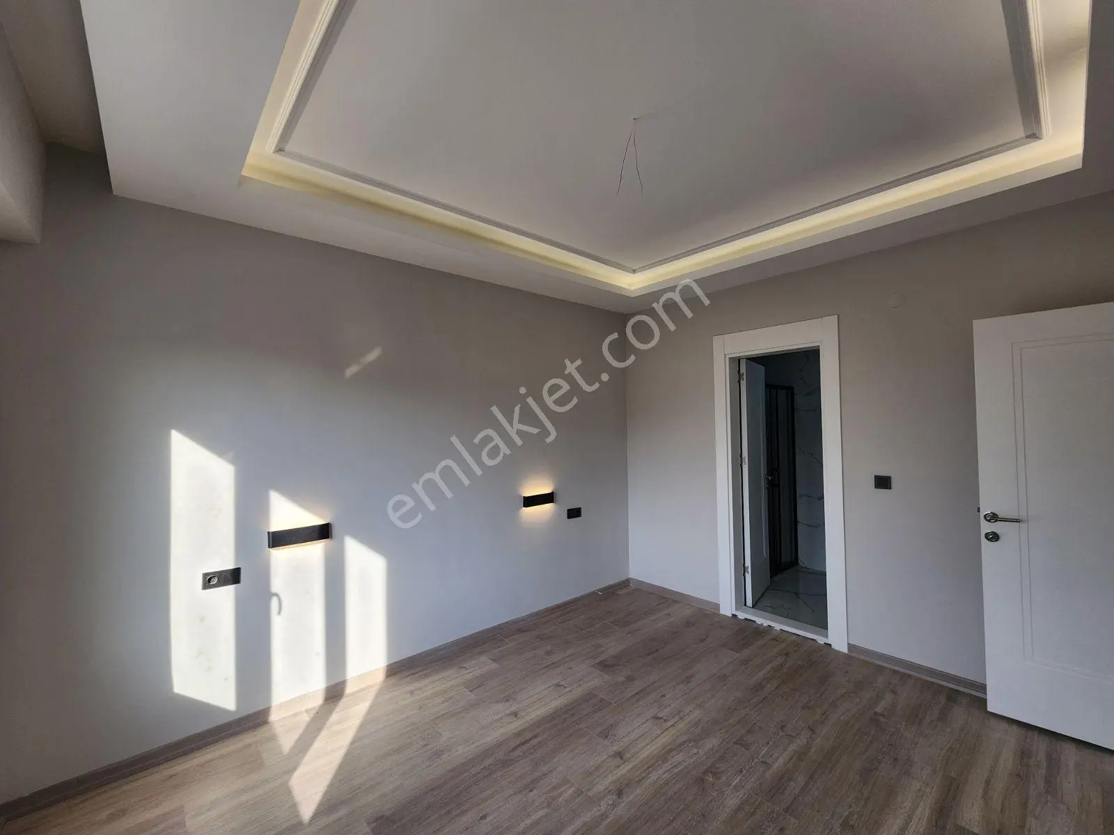 Ban 56'da Arakat 205m2, Otoparklı, Giyinme Ve Çamaşır Odalı 3+1 — fotoğraf 34