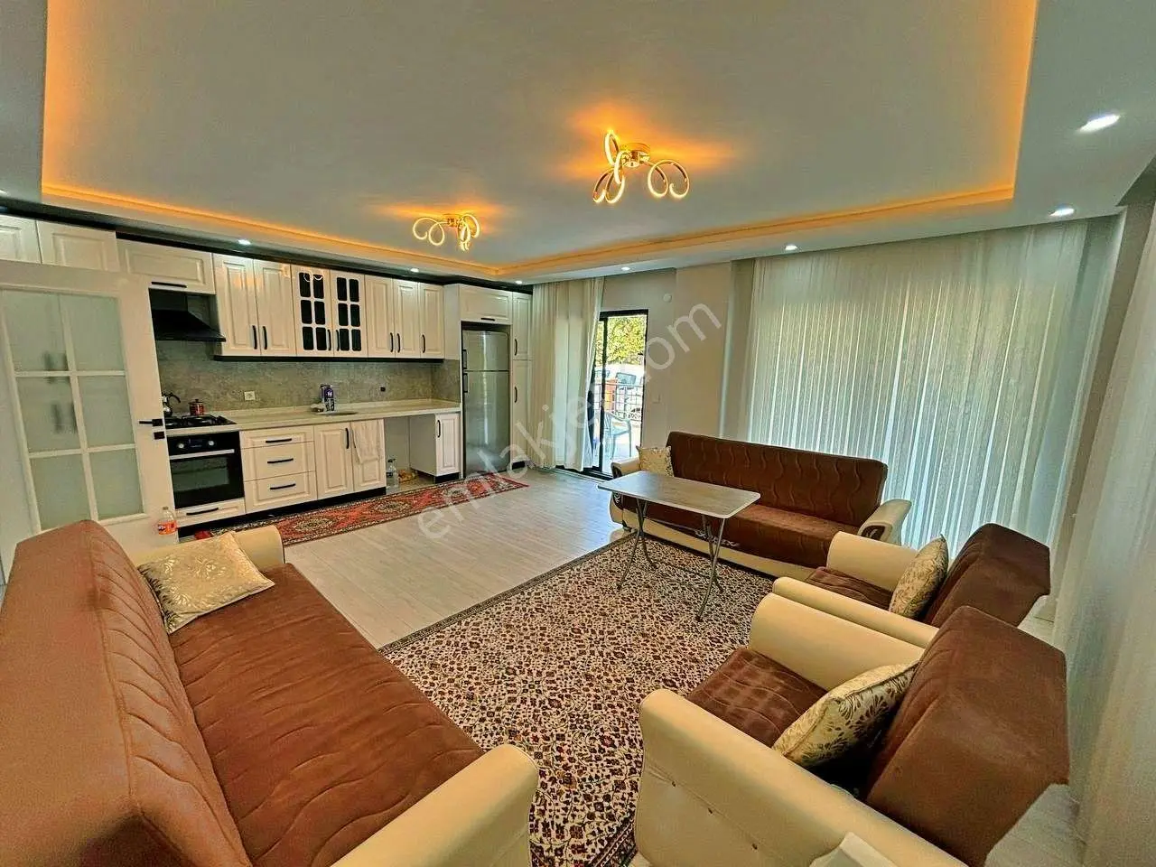 Uytundan Pelitköyde Denize 300 Metre Bahçeli 6+2 Müstakil Villa — fotoğraf 5