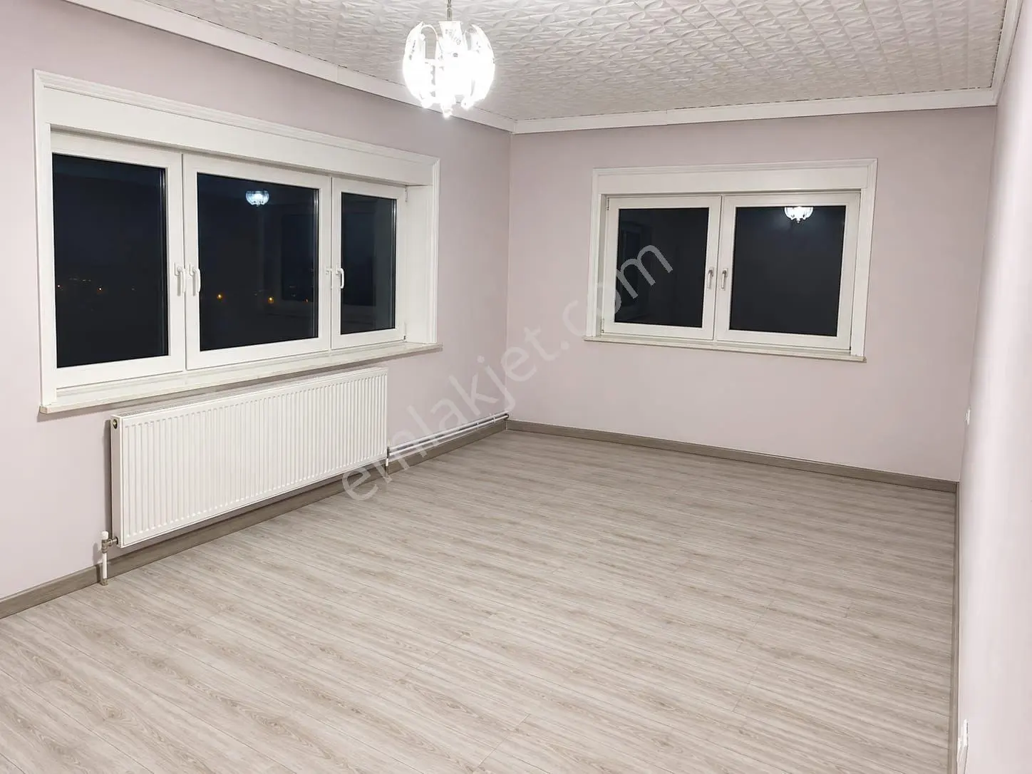 Satılık 4+1 Müstakil Daire Ve Arsası — fotoğraf 7