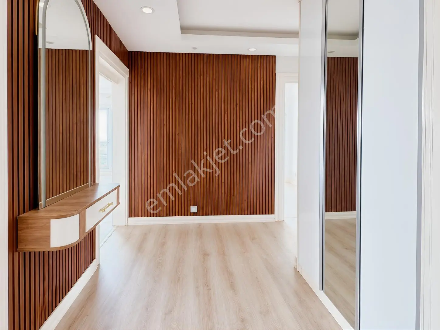 Versus Gayrimenkul'den Avm Yanı Satılık Lüx 5+1 Daire (215m²) — fotoğraf 11