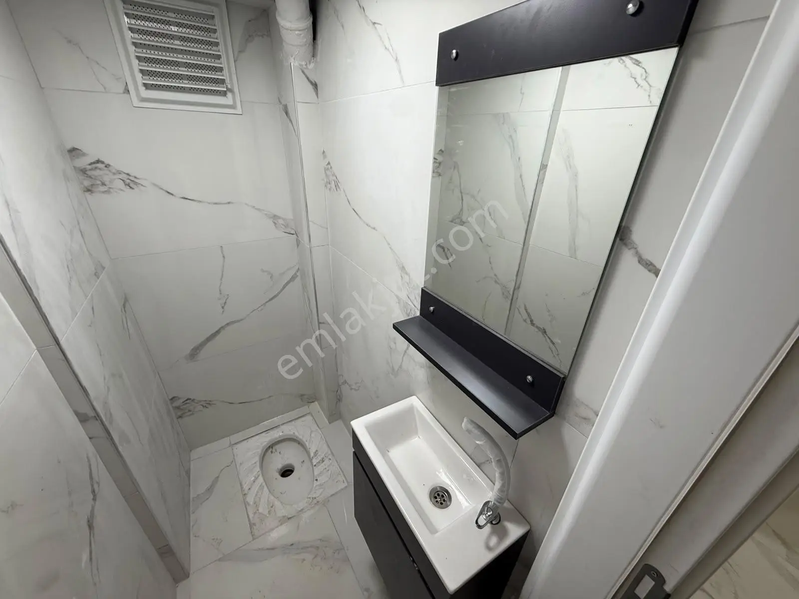 Altınpark Karşısı Full Yapılı Kat Konumunda Kilerli Fırsat Daire — fotoğraf 23