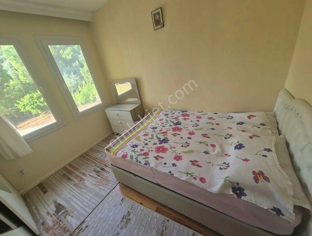 Goldhouse Dan Satılık Fırsat Çalıca Da 3+1 Arakat Daire — fotoğraf 18