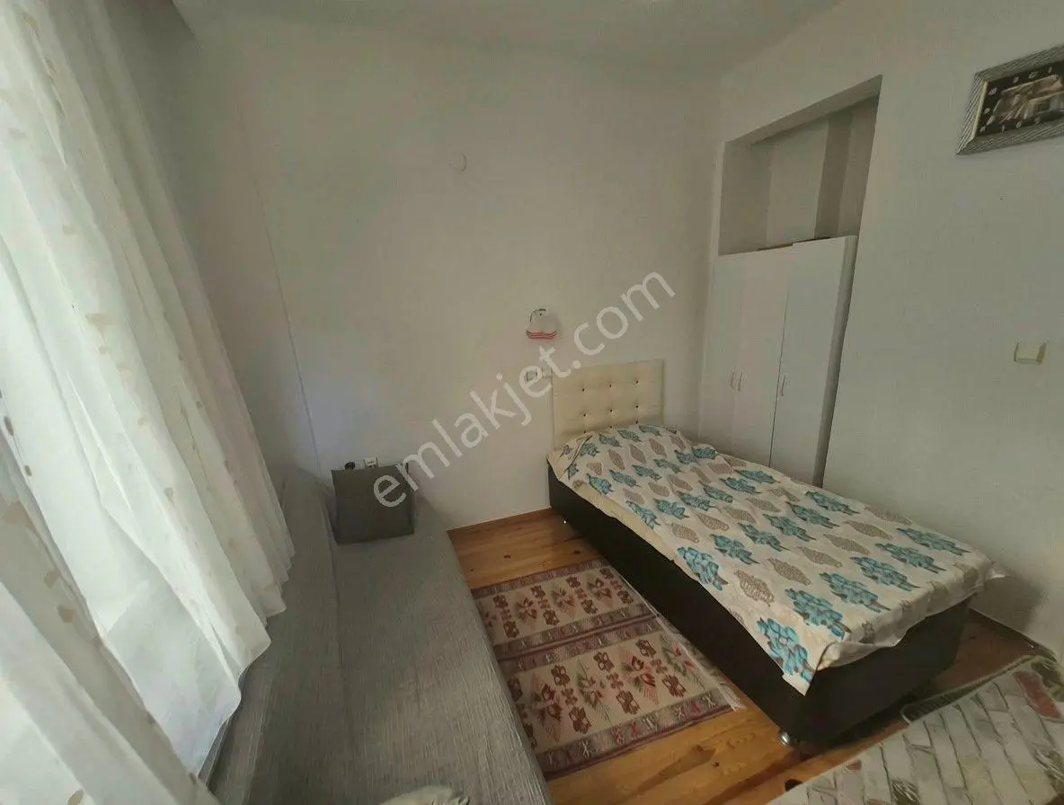 Goldhouse Dan Satılık Fırsat Çalıca Da 3+1 Arakat Daire — fotoğraf 24