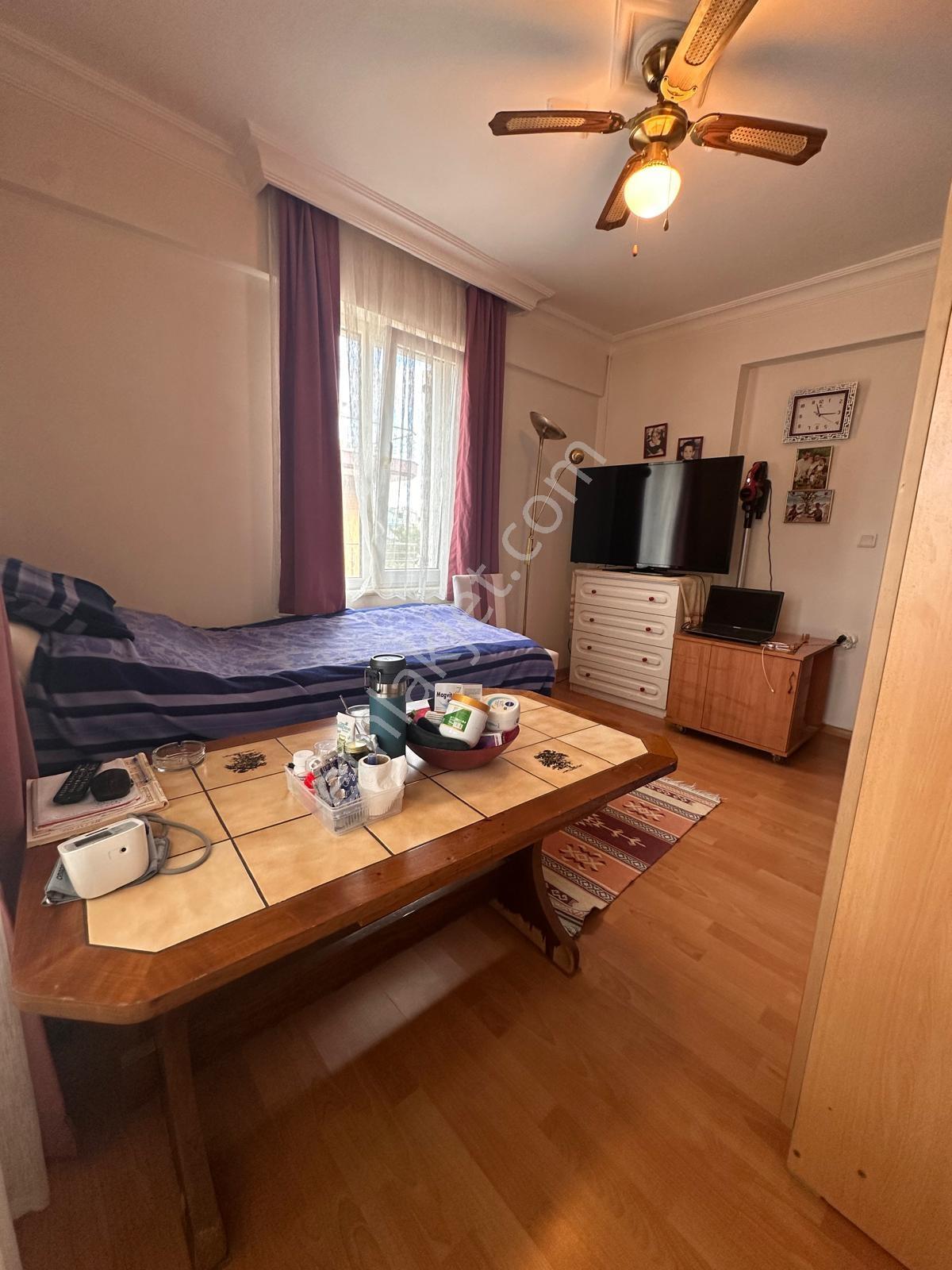 Altınova Sahilde Satılık Tam Müstakil Villa — fotoğraf 8