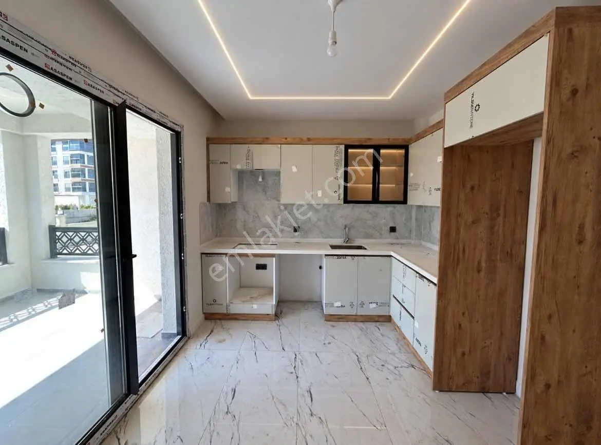 Onmax Bademlanında Satılık 2+1 Avantajlı Konumda Lüx Daire — fotoğraf 27