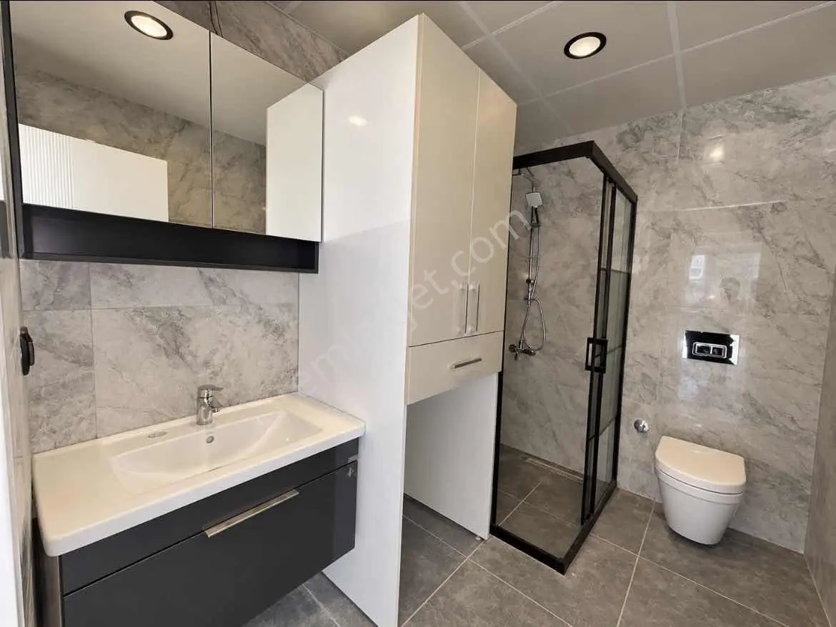 Onmax Bademlanında Satılık 2+1 Avantajlı Konumda Lüx Daire — fotoğraf 29