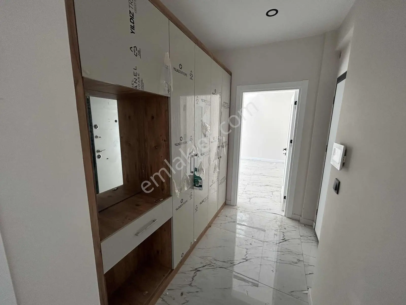 Onmax Bademlanında Satılık 2+1 Avantajlı Konumda Lüx Daire — fotoğraf 32