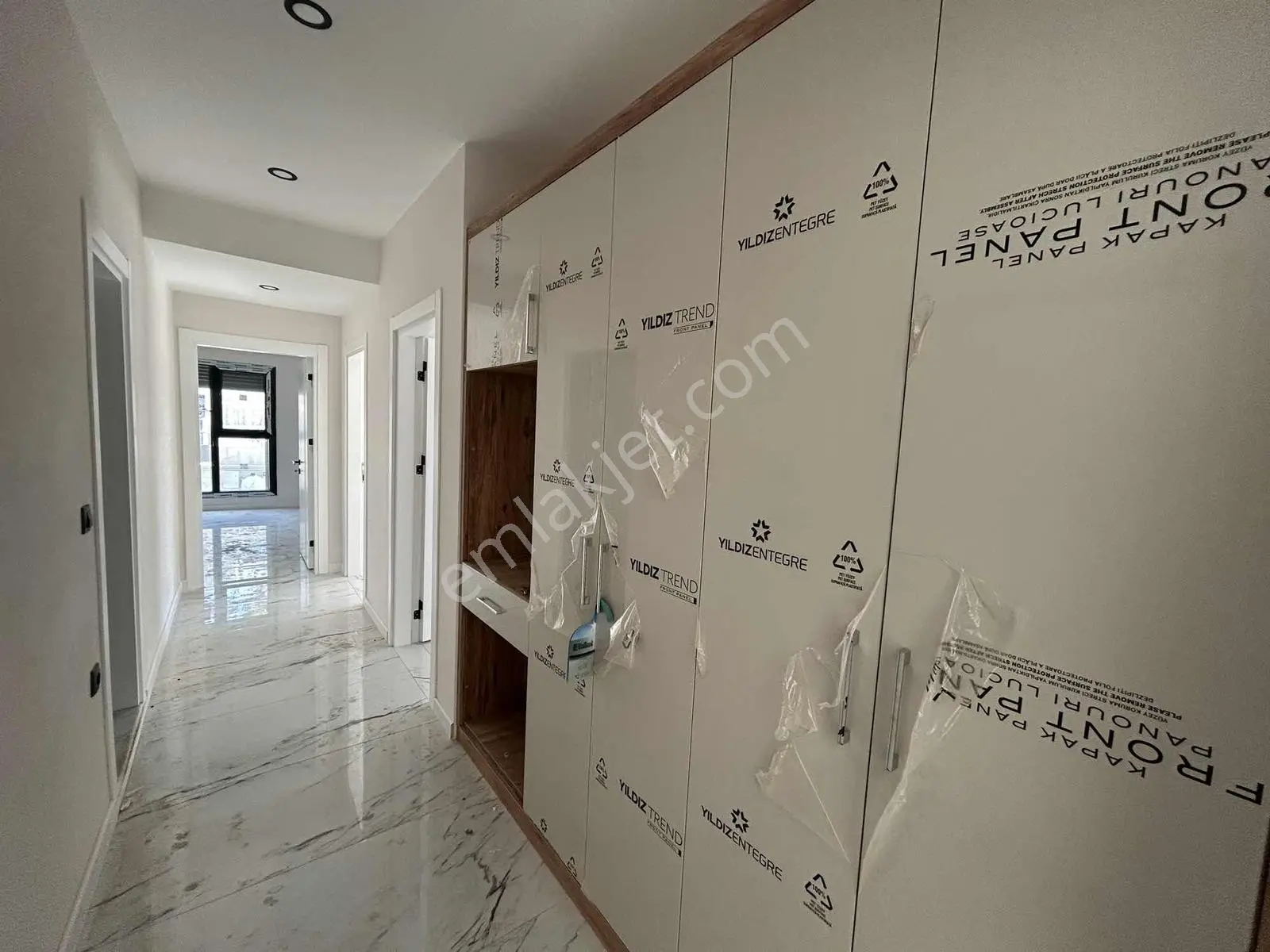 Onmax Bademlanında Satılık 2+1 Avantajlı Konumda Lüx Daire — fotoğraf 33