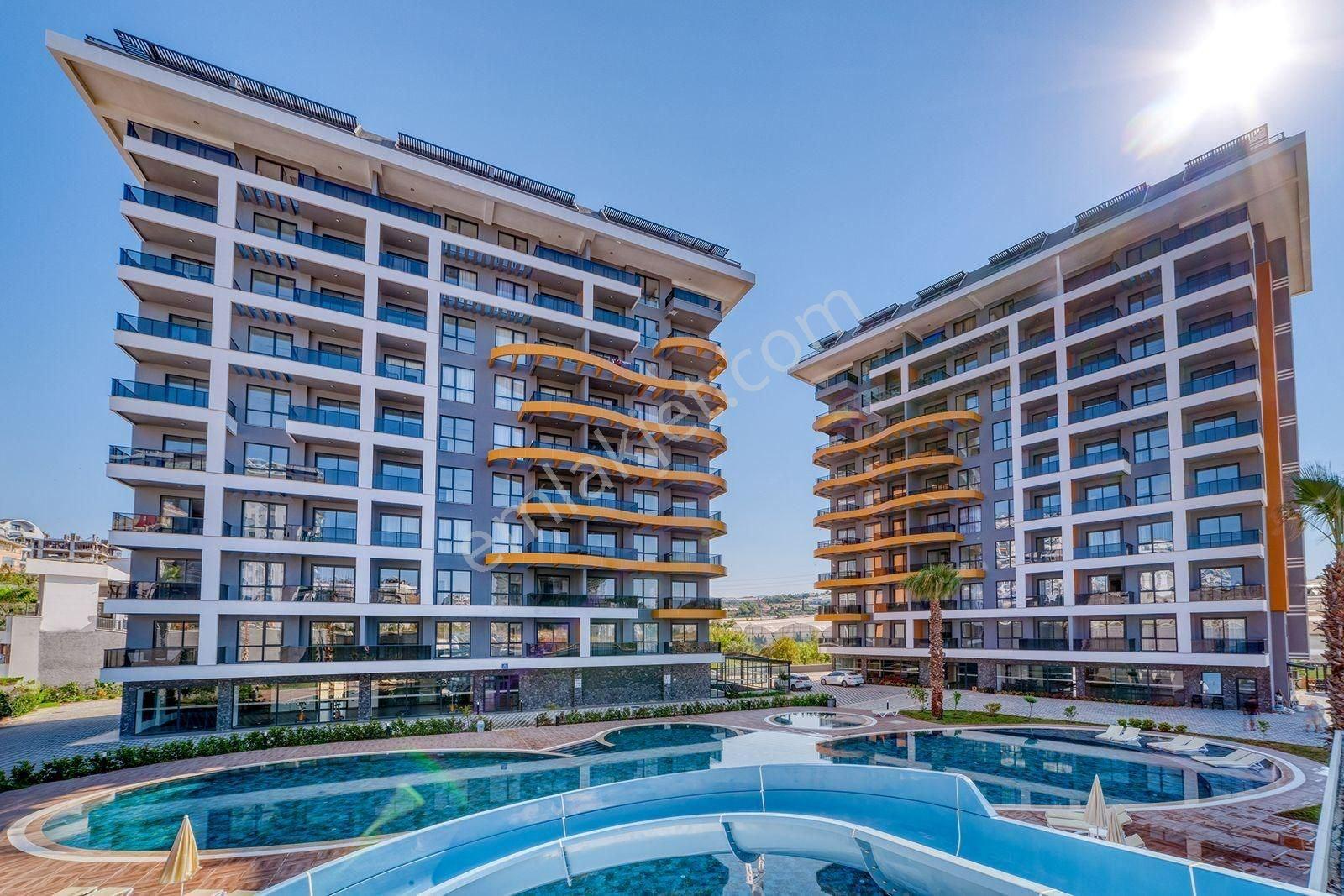 Alanya Avsallarda Muhteşem Komplekse Sahip Denize 800m 2+1 Penthouse — fotoğraf 2