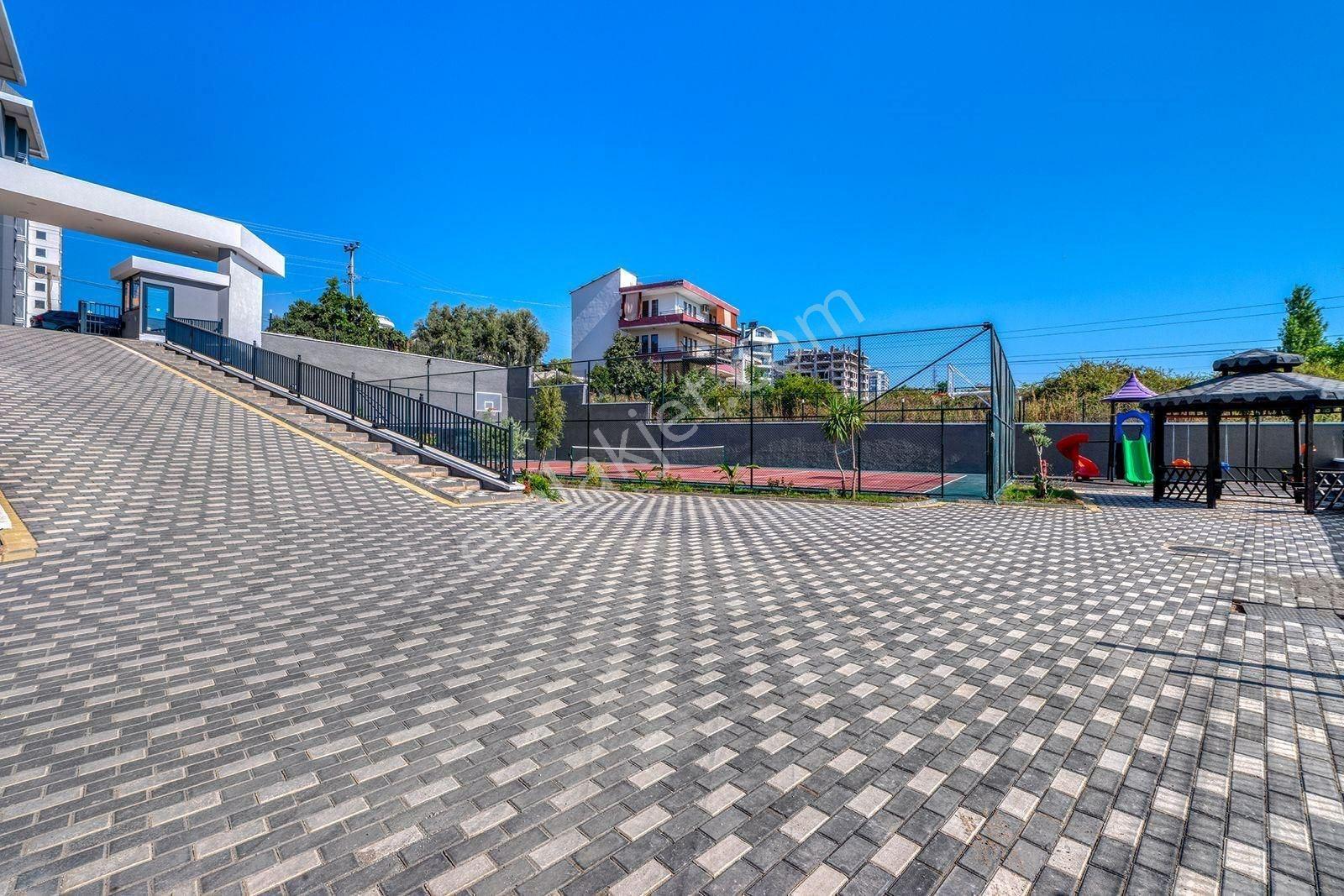 Alanya Avsallarda Muhteşem Komplekse Sahip Denize 800m 2+1 Penthouse — fotoğraf 5