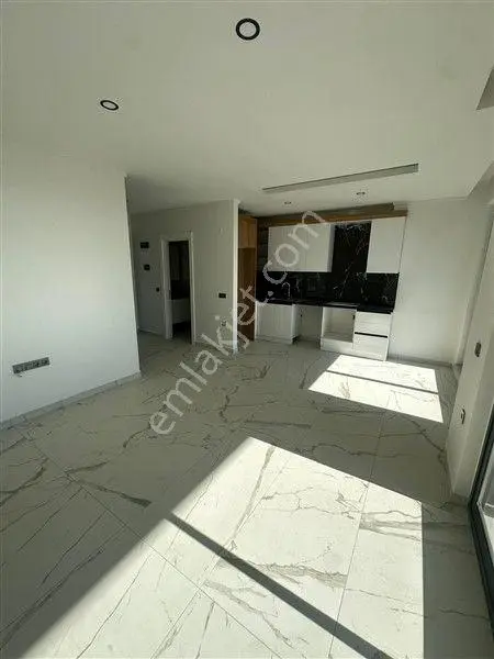 Alanya Avsallarda Muhteşem Komplekse Sahip Denize 800m 2+1 Penthouse — fotoğraf 16