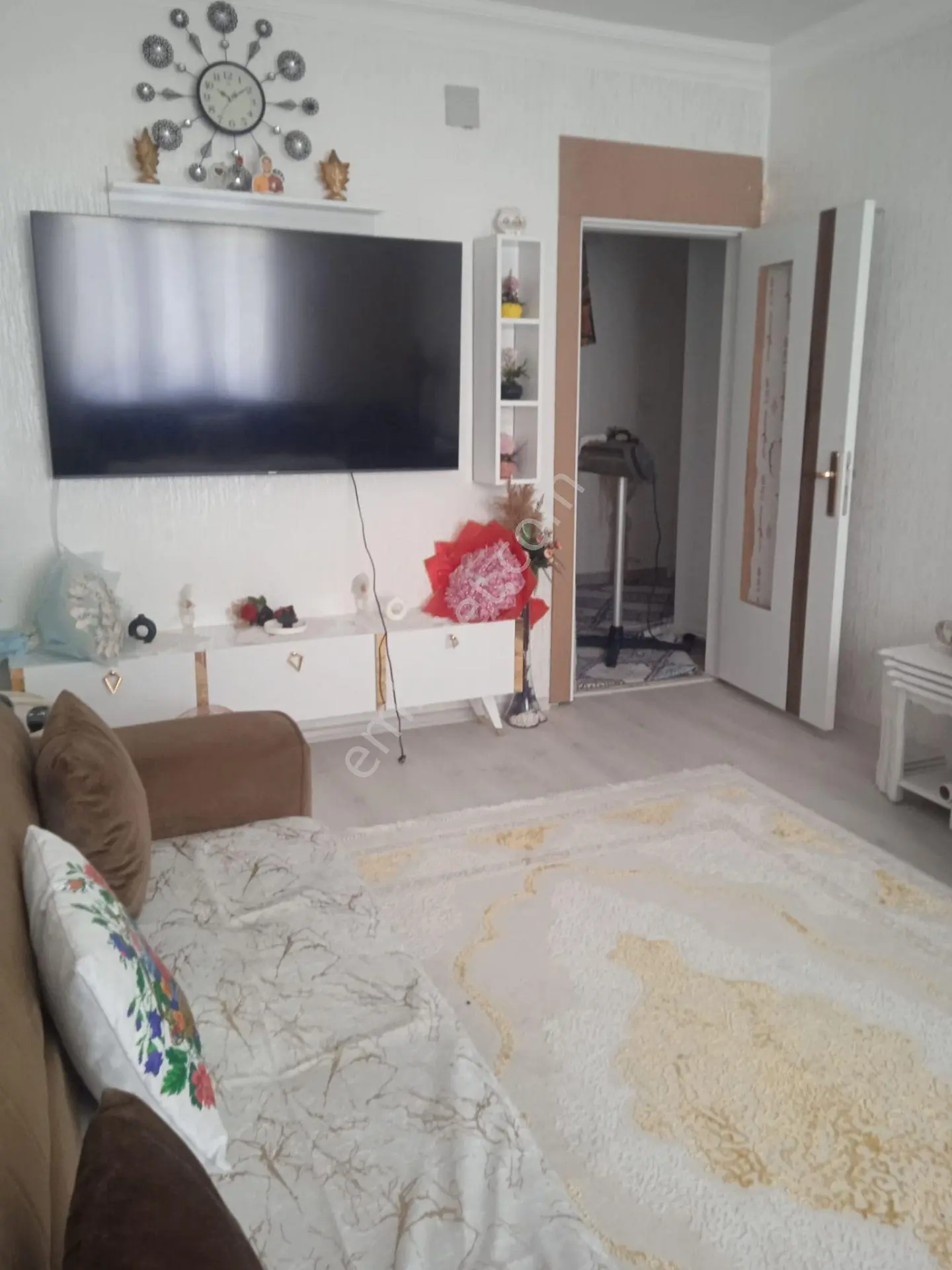 Onur Mahallesinde Satlık 2+1 Daire — fotoğraf 5