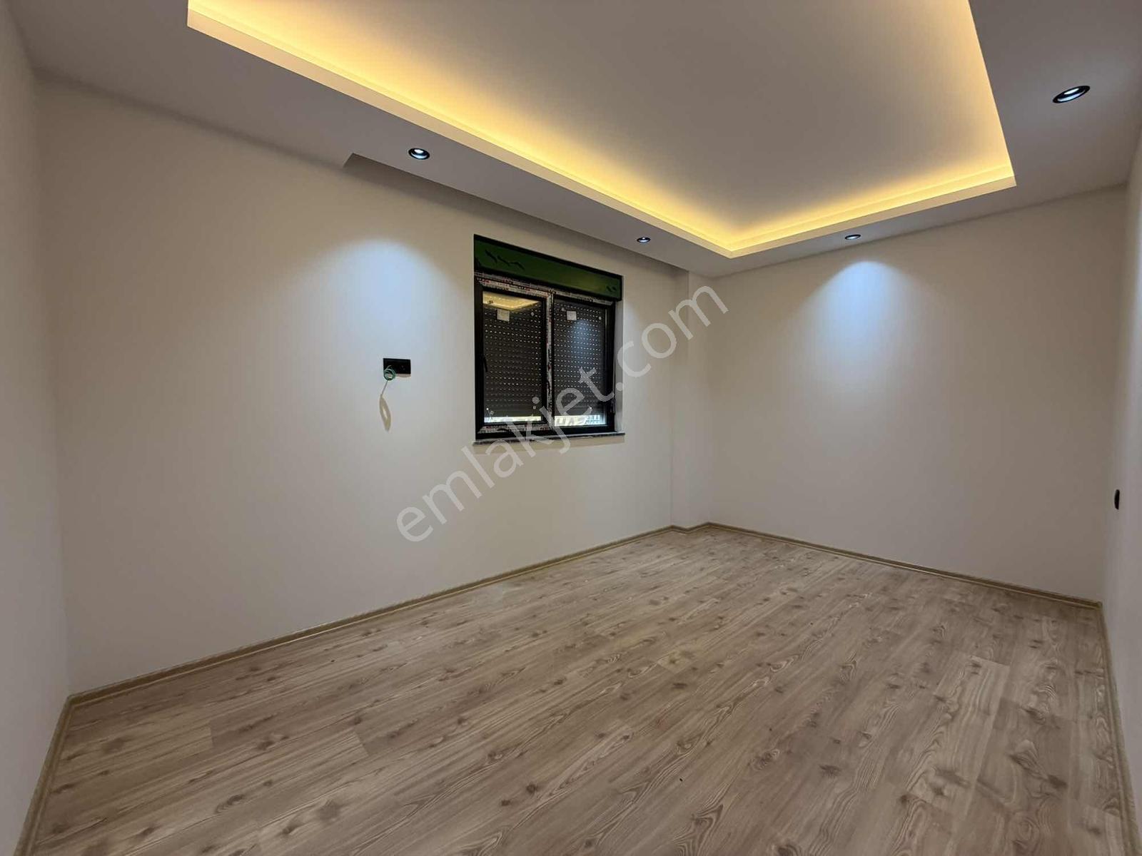 Çok Geniş Çok Özell 2+1 Yüksek Giriş Tramvaya Cok Yakın — fotoğraf 9