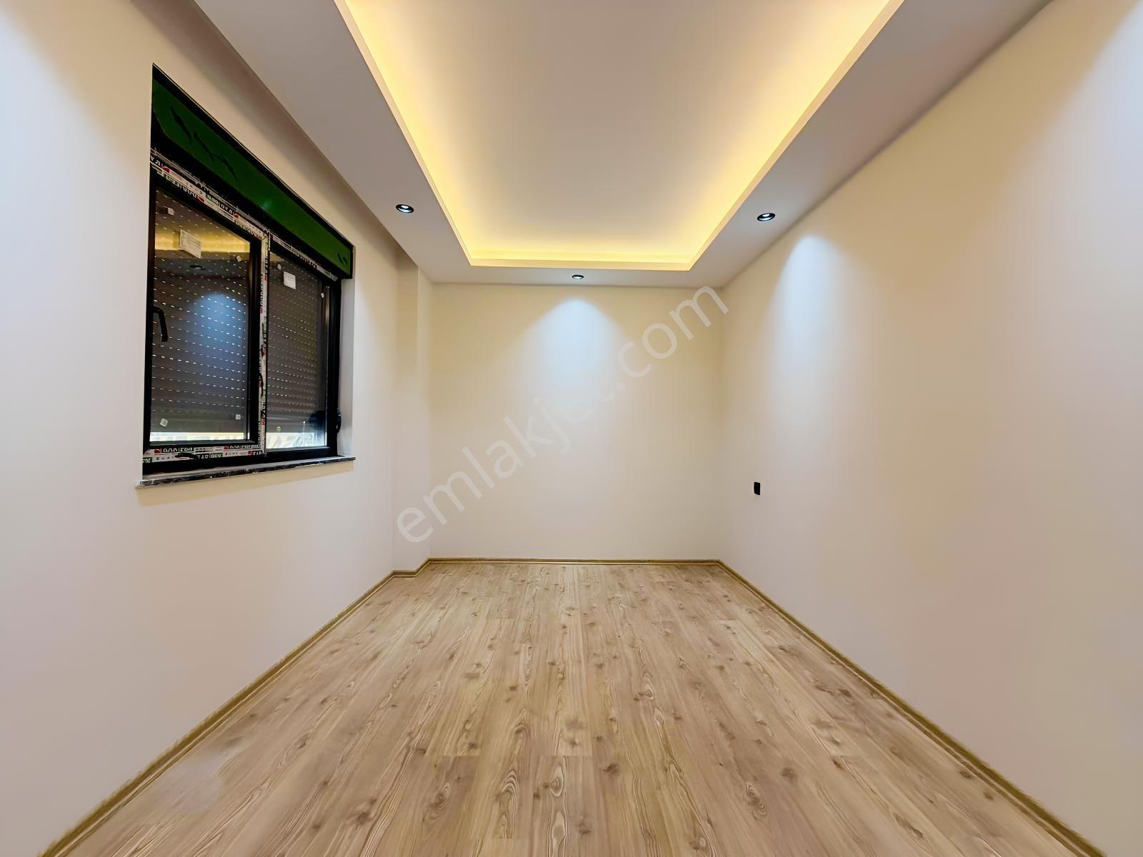 Çok Geniş Çok Özell 2+1 Yüksek Giriş Tramvaya Cok Yakın — fotoğraf 10