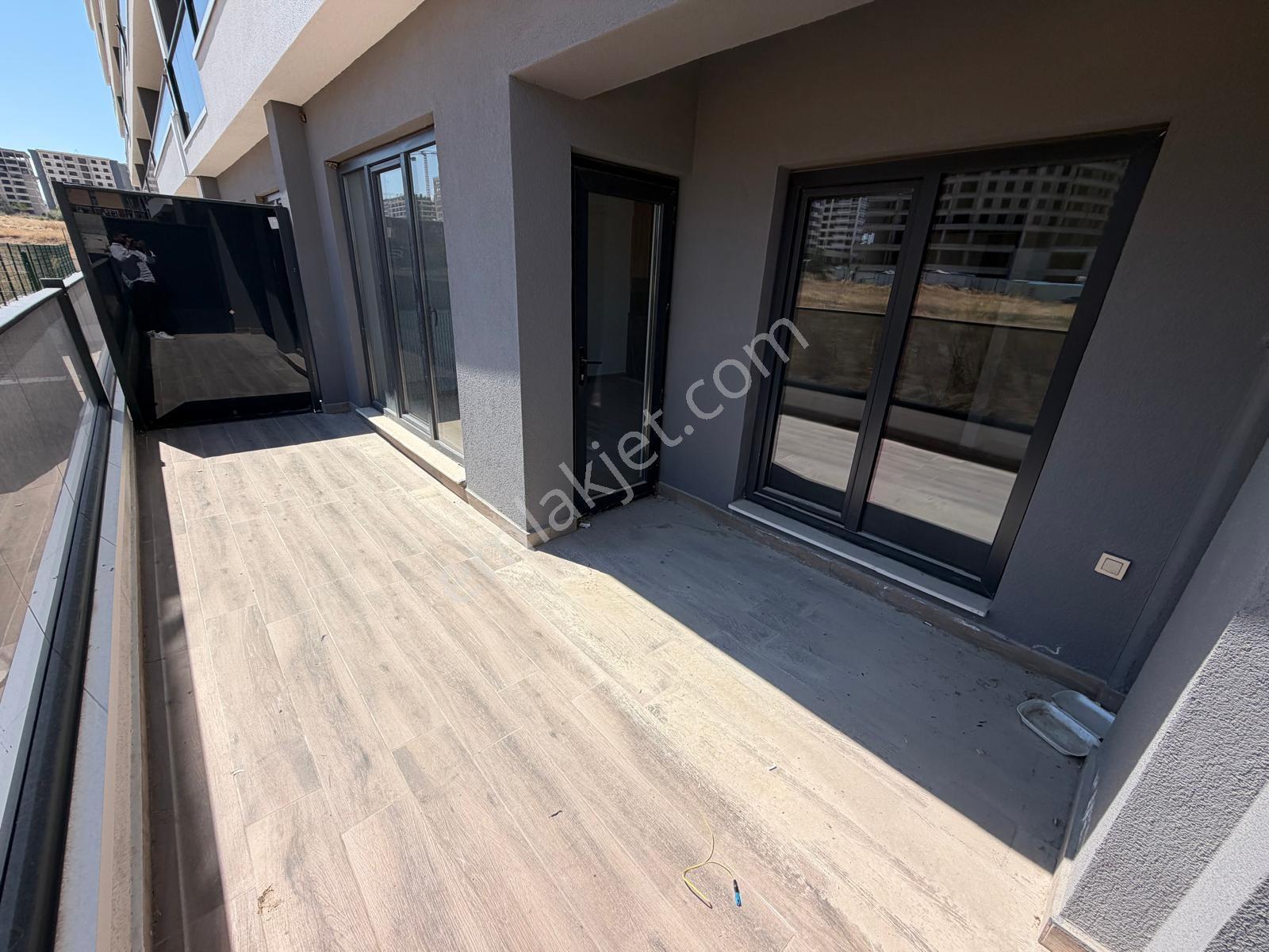 Saraycık Lagomda Full Donatılı Site İçi Satılık Büyük Tip 1+1 — fotoğraf 13