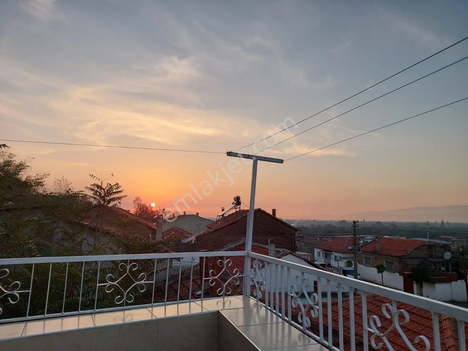 Havran Büyükdere’de Kaz Dağları Manzaralı Teraslı 2 Katlı Satılık Köy Evi! 2.450.000 Tl — fotoğraf 8