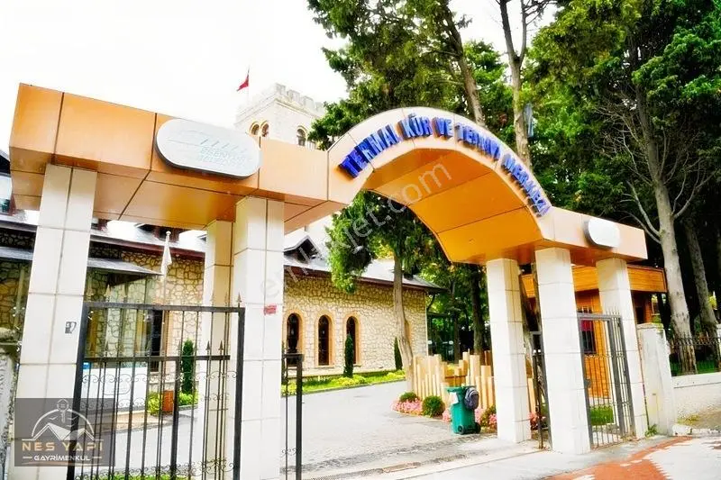 Metrobüse 5 Dk Sıfır İskanlı Arakat Daire!! — fotoğraf 34