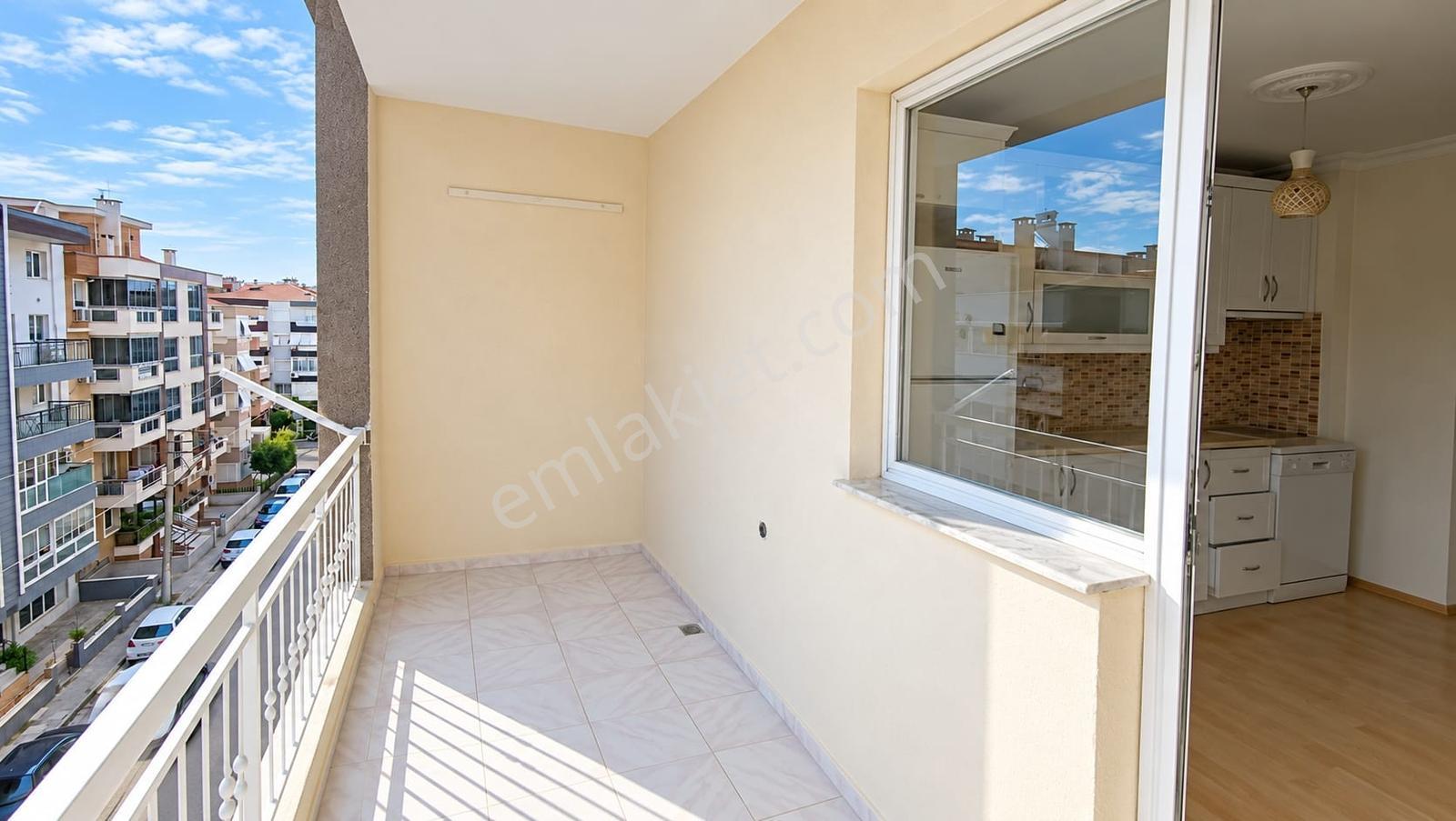 Karşıyaka Nergiz Goncalar 2+1 Daire — fotoğraf 13