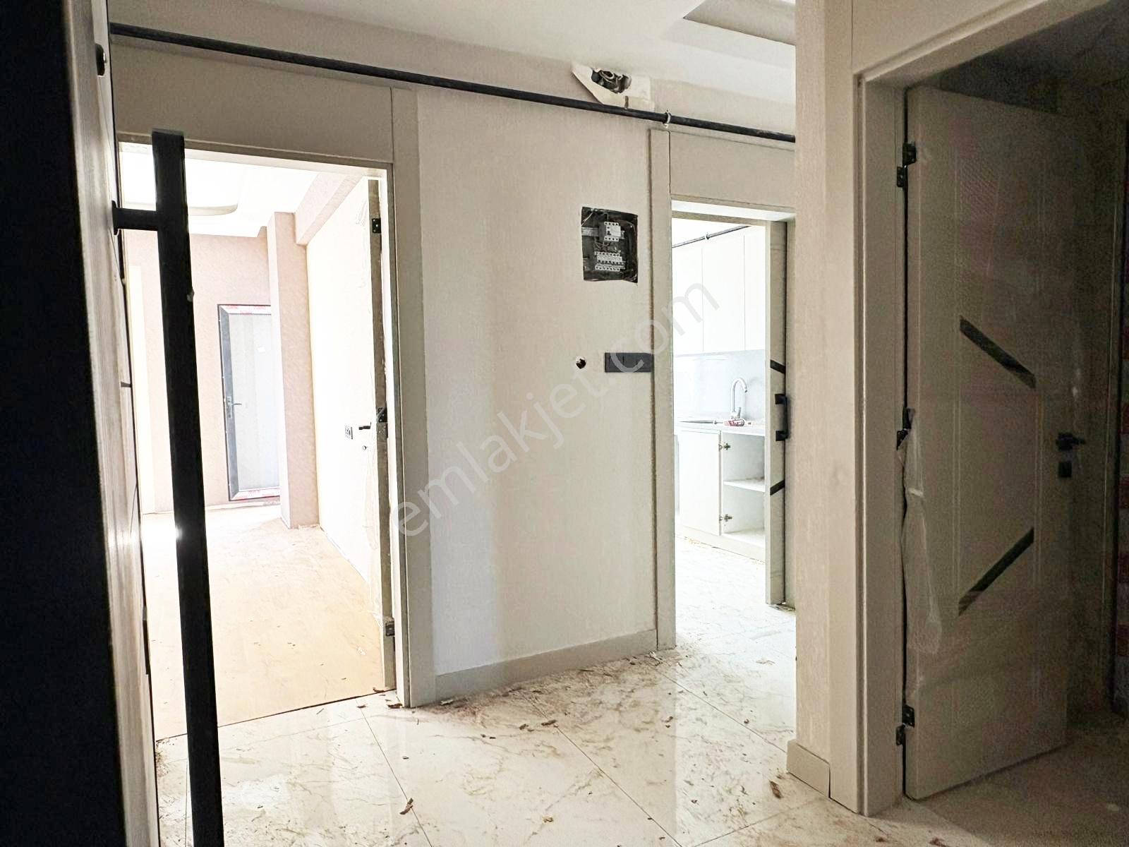Göktürk'te Sıfır! Çift Banyolu Önü Açık Ferah Konum Ultralüx 2+1 — fotoğraf 35