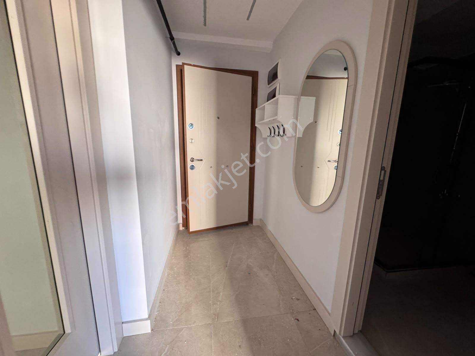 Versus Gayrimenkulden Kavaklı Mahallesi Sıfır 1+1 Daire — fotoğraf 13