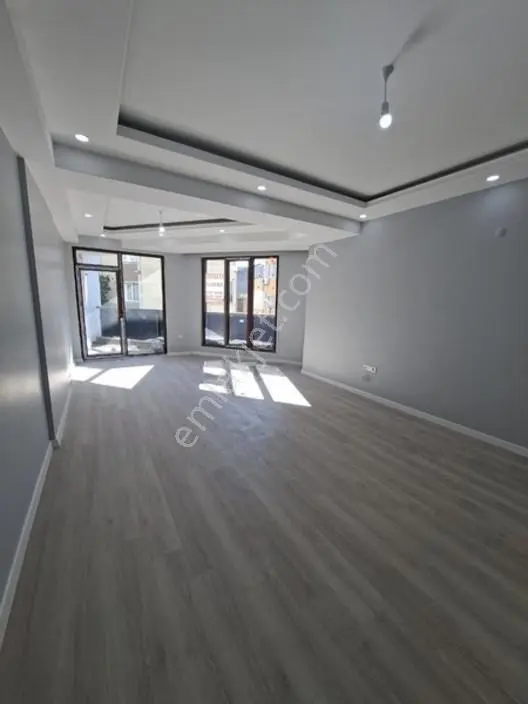 Merkezi Konumda Kredıye Uygun 1.sınıf 135 M² 3+1 Arakat Daire — fotoğraf 3