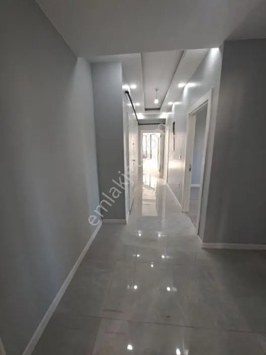 Merkezi Konumda Kredıye Uygun 1.sınıf 135 M² 3+1 Arakat Daire — fotoğraf 10