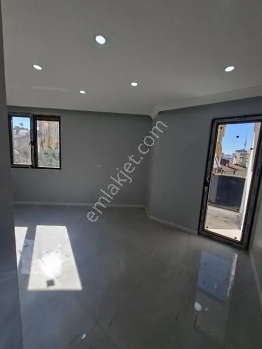 Merkezi Konumda Kredıye Uygun 1.sınıf 135 M² 3+1 Arakat Daire — fotoğraf 11