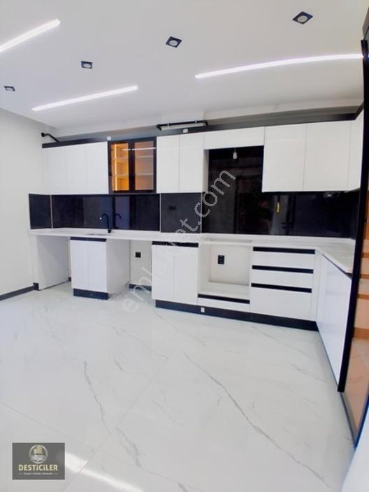 Ar-054 Şirintepe Mah. 3+1 140m2 Yunus Emre Spor Kompleksi Yakını — fotoğraf 2