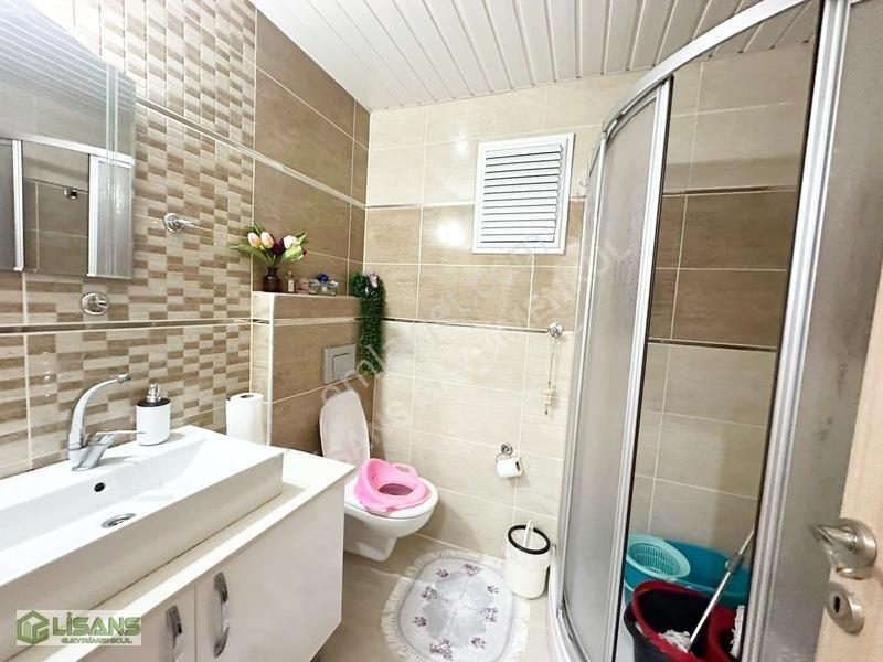 Pınarda-3+1-geniş-hatasız-iskanlı-ç.banyo-g.odalı-site-yeni-yapı — fotoğraf 18