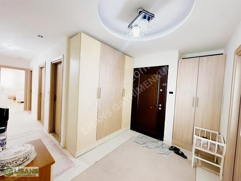 Pınarda-3+1-geniş-hatasız-iskanlı-ç.banyo-g.odalı-site-yeni-yapı — fotoğraf 19