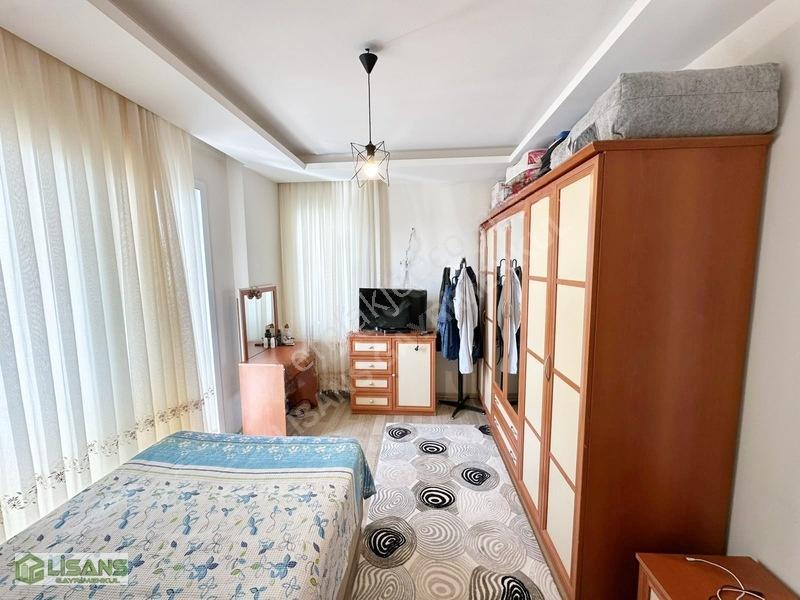 Pınarda-3+1-geniş-hatasız-iskanlı-ç.banyo-g.odalı-site-yeni-yapı — fotoğraf 27