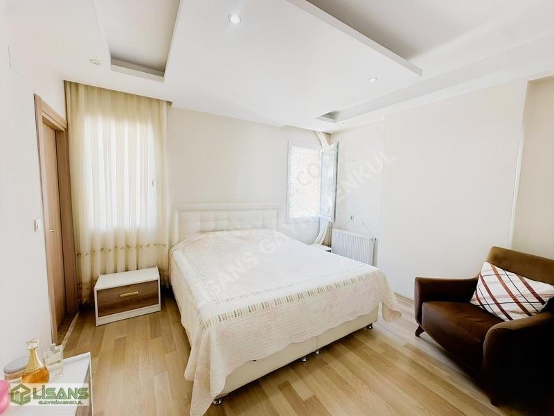Pınarda-3+1-geniş-hatasız-iskanlı-ç.banyo-g.odalı-site-yeni-yapı — fotoğraf 33