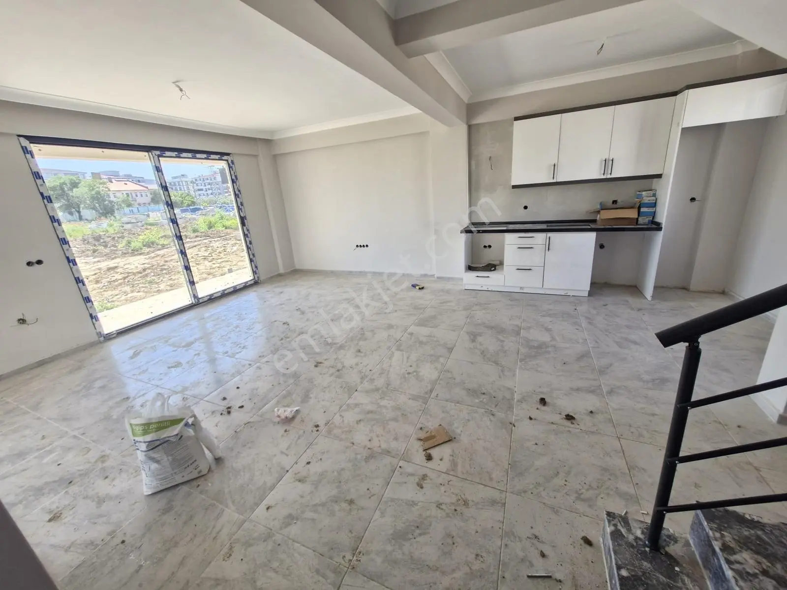 Huzur'dan Uygun Fiyatlı Hesaplı 3+1 Mükemmel Satılık Villa — fotoğraf 6