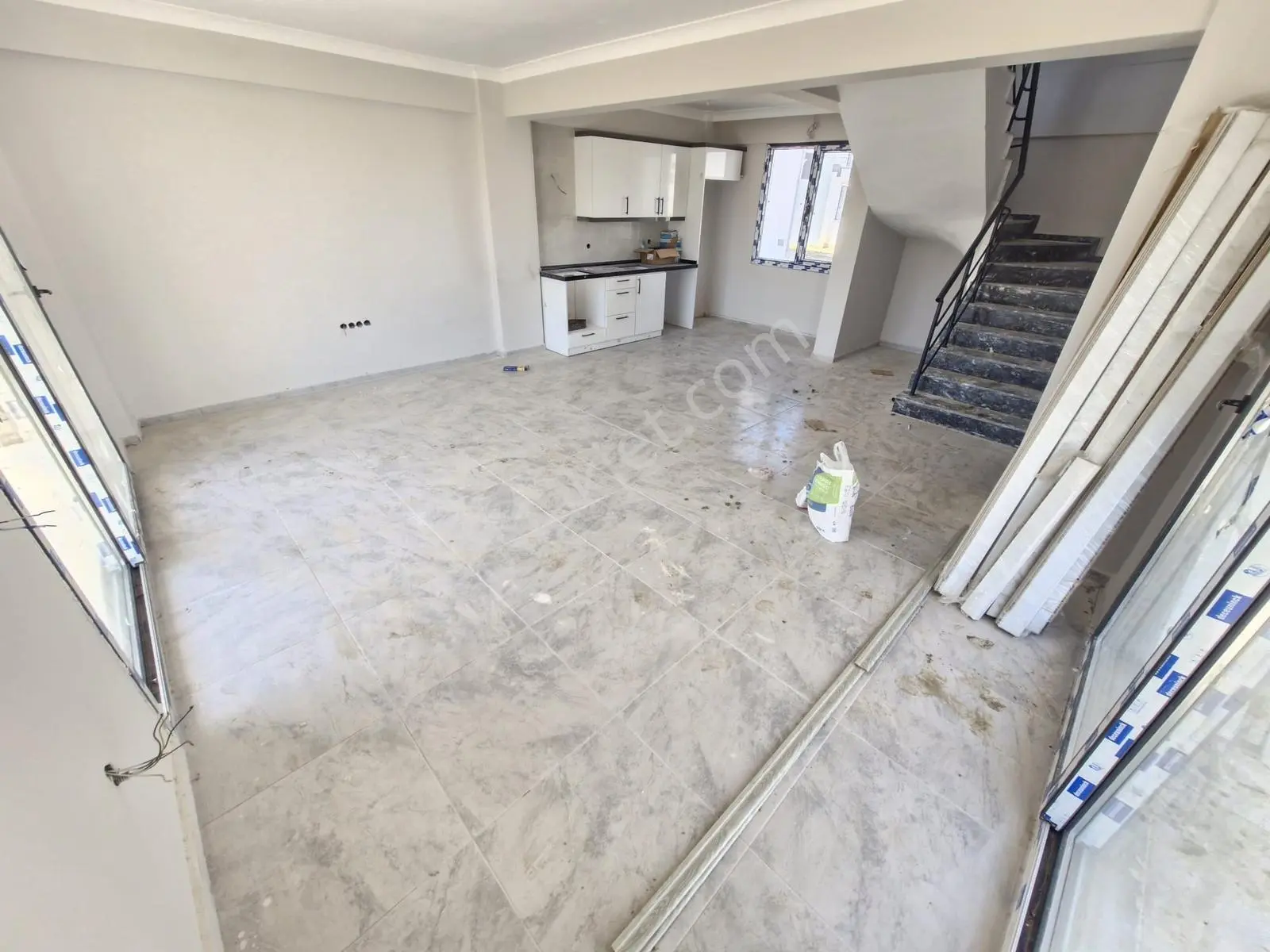 Huzur'dan Uygun Fiyatlı Hesaplı 3+1 Mükemmel Satılık Villa — fotoğraf 8