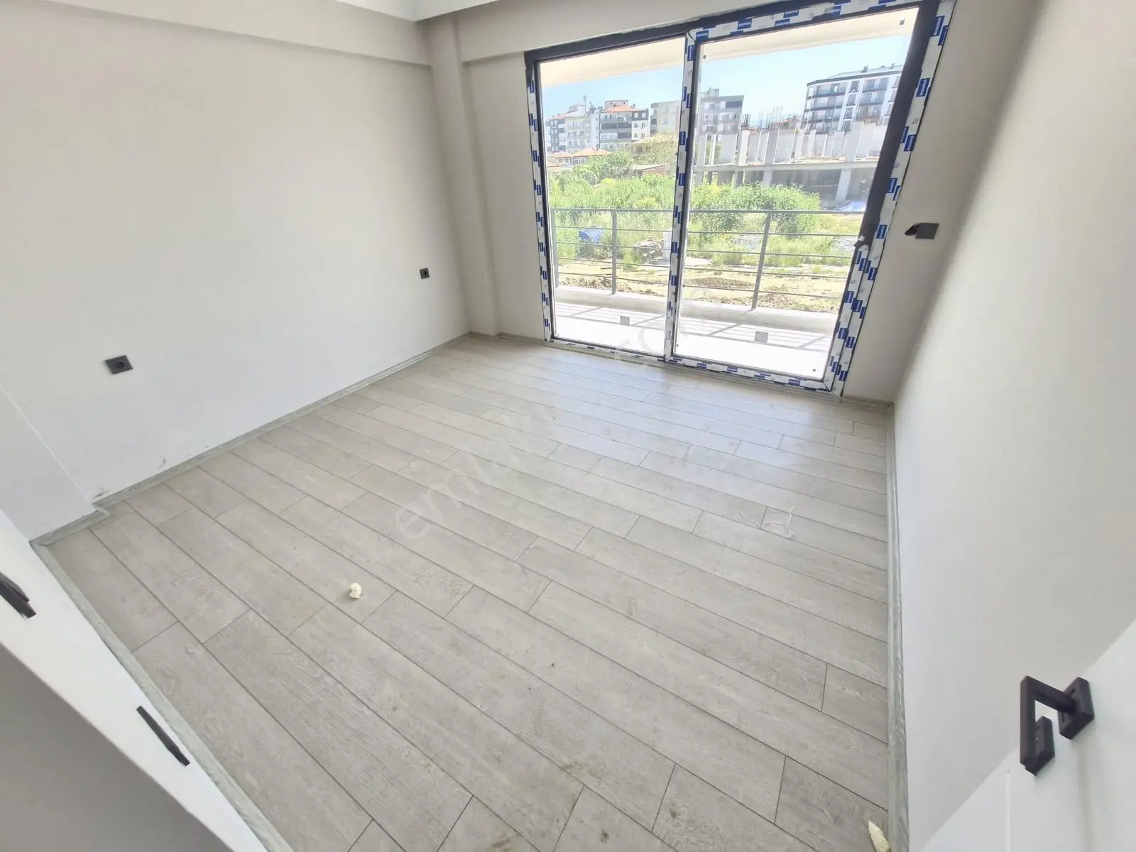 Huzur'dan Uygun Fiyatlı Hesaplı 3+1 Mükemmel Satılık Villa — fotoğraf 17