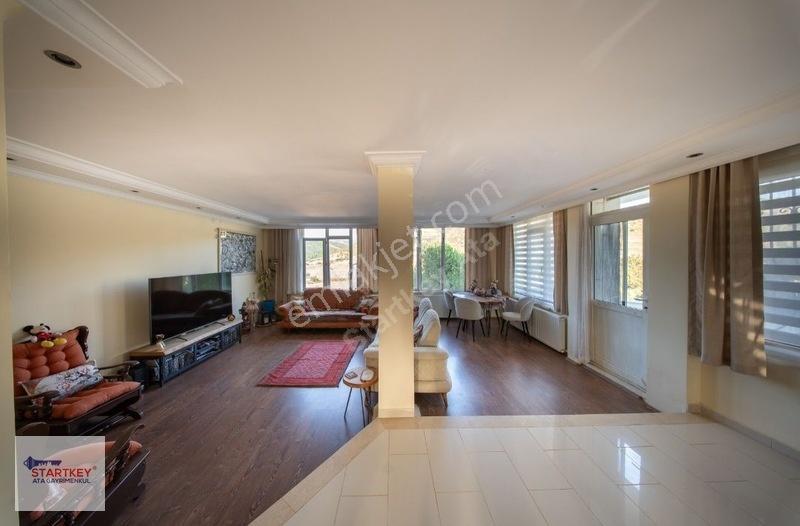 Güzelbahçe Çınarlı Mahallesi Site İçi 5+2 Satılık Villa — fotoğraf 3