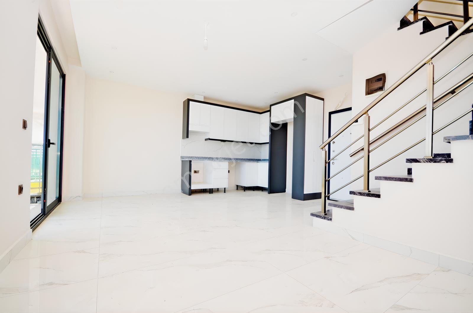 Konak Green Towers | 2+1 Penthouse | Zengin Sosyal Olanaklı — fotoğraf 5
