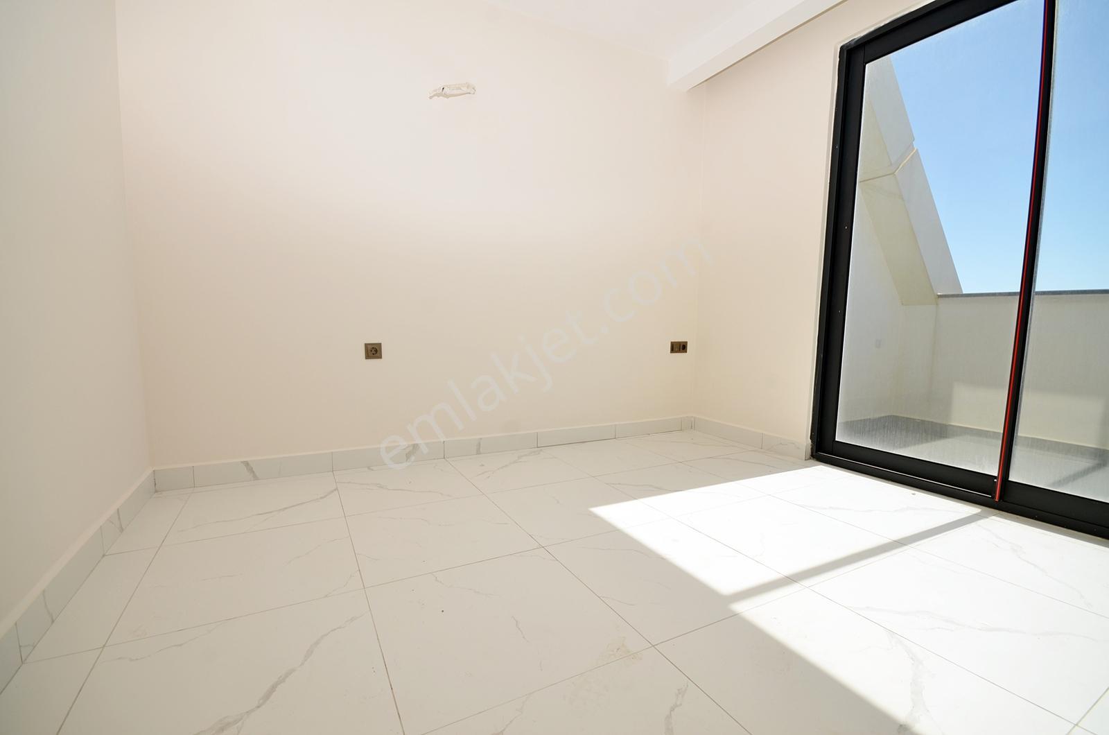 Konak Green Towers | 2+1 Penthouse | Zengin Sosyal Olanaklı — fotoğraf 8