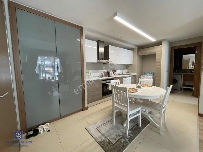 Resim İstanbul Sitesi 1+1 Satılık Daire — fotoğraf 8