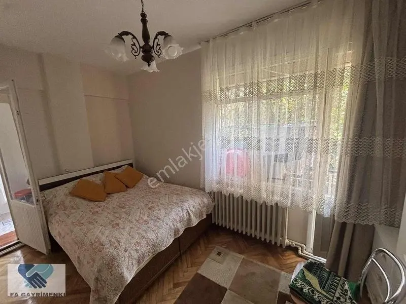 Merdivenköy'de Satılık 2+1 Daire - Hastanelere Yakın, Yatırımlık — fotoğraf 9