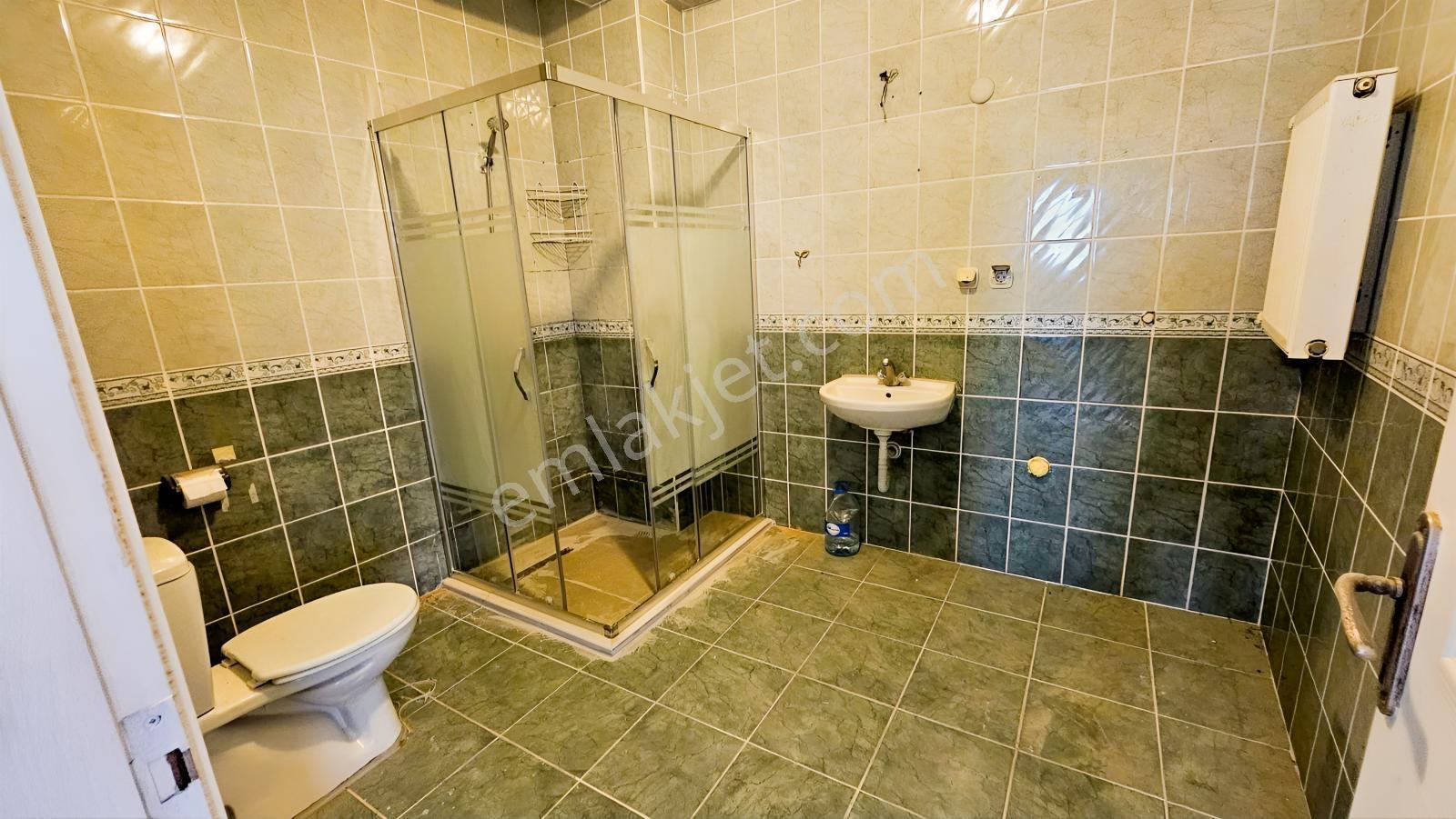 Akse Sapağı Meydanda Satılık 2+1 Daire — fotoğraf 16